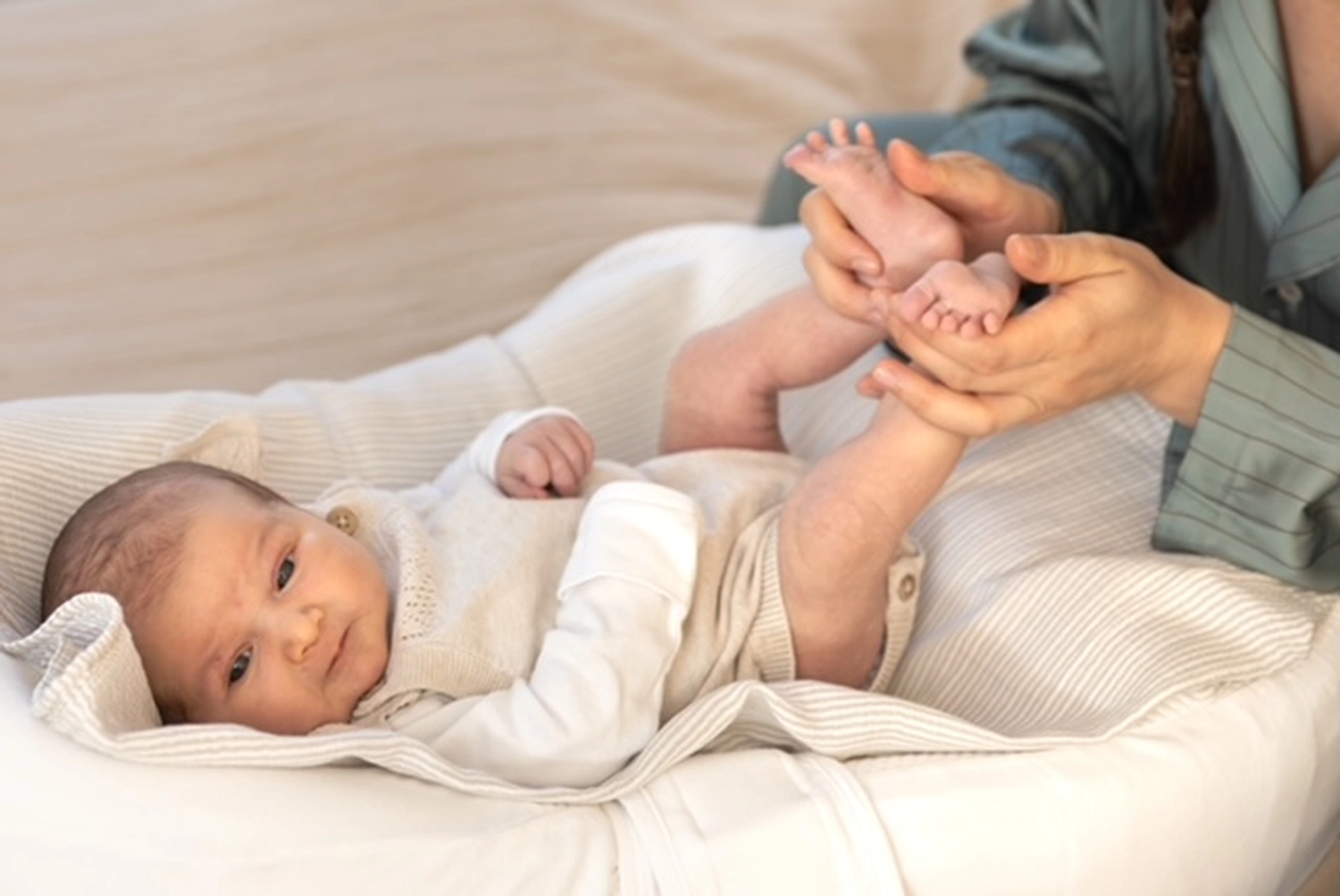 Lena Karpfinge, Hebamme Ergoldsbach Hebamme  ,Geburtsvorbereitung  ,Schwangerschaft Betreuung  ,Wochenbett Betreuung  ,Rückbildungskurs  ,Beckenbodentraining  ,Stillberatung  ,Geburtsbegleitung